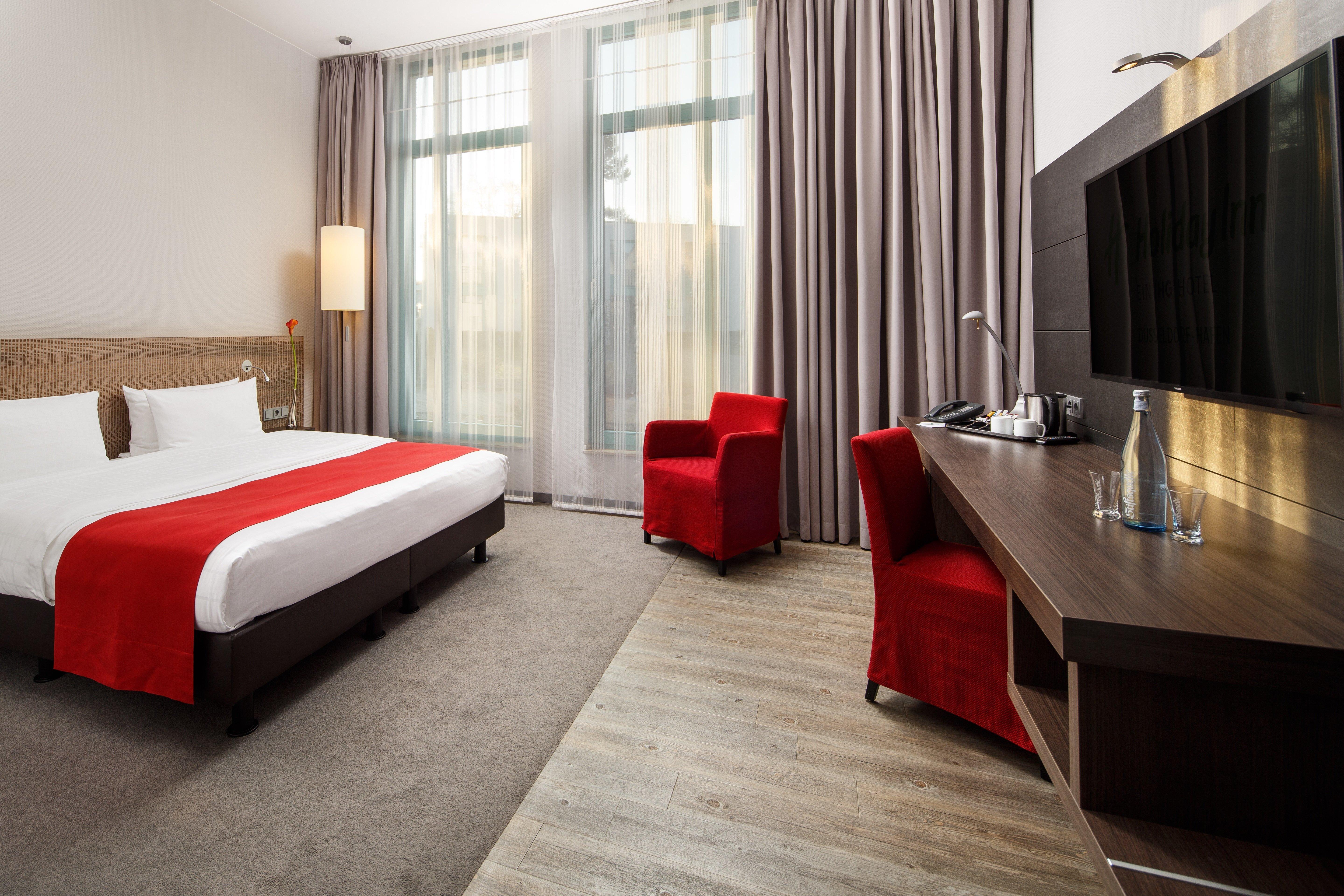 Holiday Inn Duesseldorf Hafen, An Ihg Hotel Exterior photo